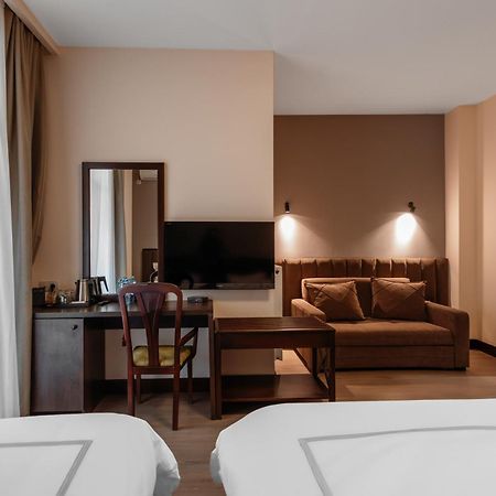 Elea Old Tbilisi Hotel エクステリア 写真