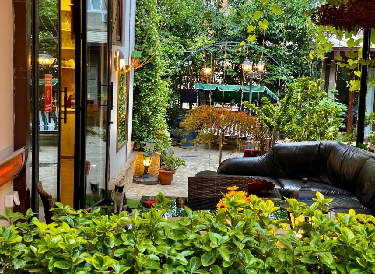 Elea Old Tbilisi Hotel エクステリア 写真
