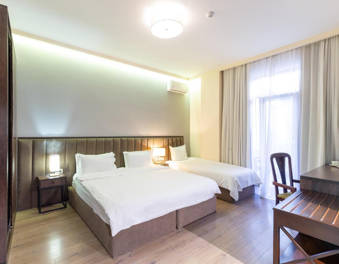 Elea Old Tbilisi Hotel エクステリア 写真