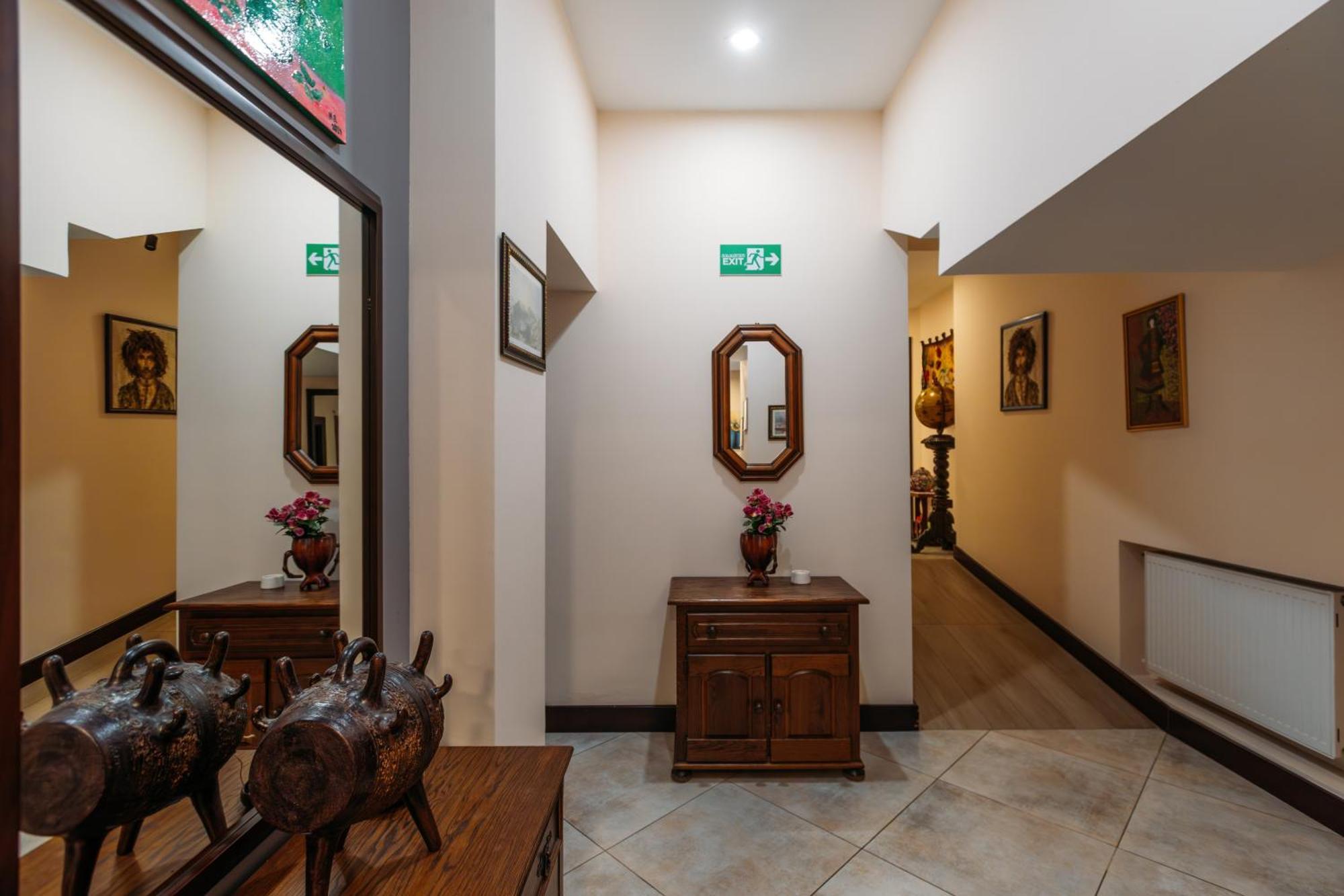 Elea Old Tbilisi Hotel エクステリア 写真